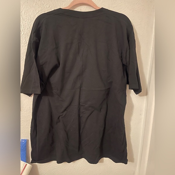 Avengers Endgame Teeshirt, 2x - Picture 4 of 5